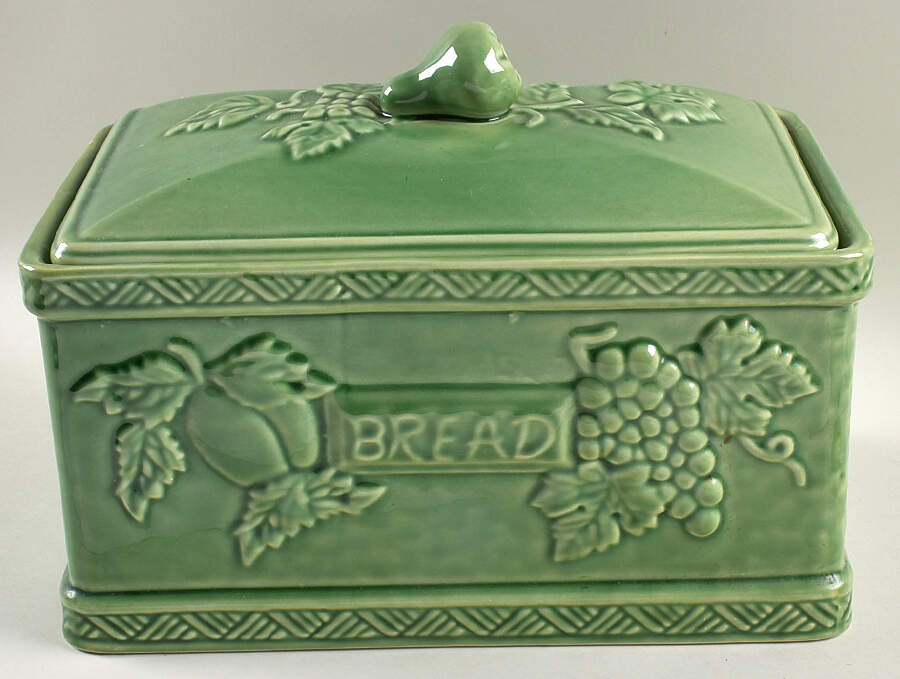 SAD128 Bread Box & Lid by Sadek-1