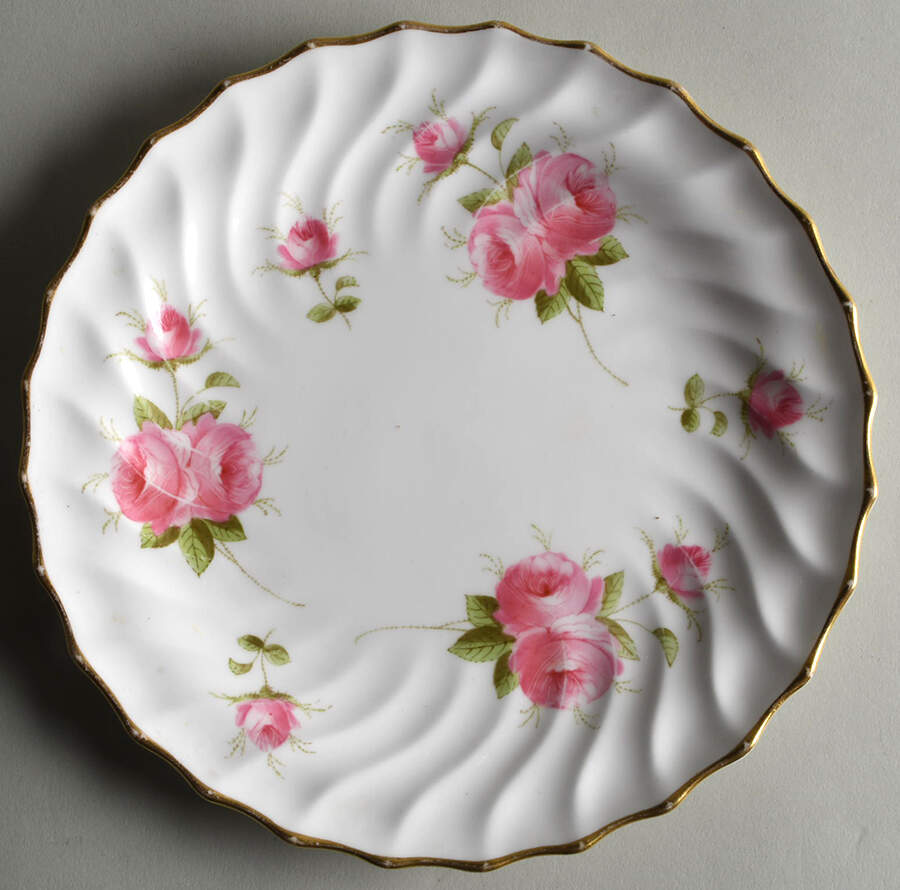 SP743 Dessert/Pie Plate by Spode-1