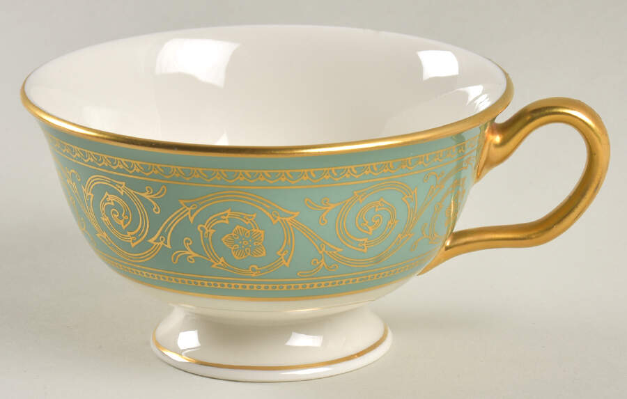 La Boheme (Corona Shape) Footed Cup by Shenango-1