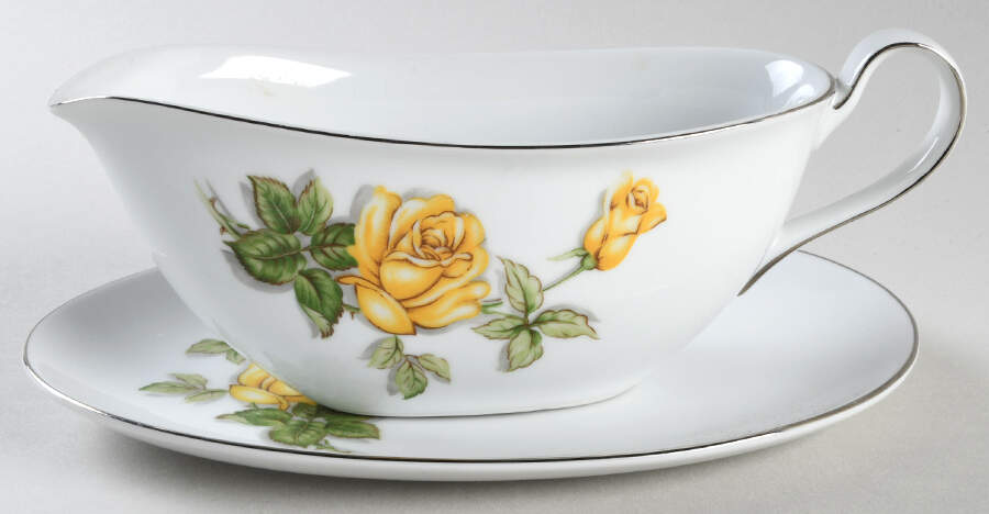 Margarett Platinum Trim Gravy Boat & Underplate by Seyei Toki Co-1