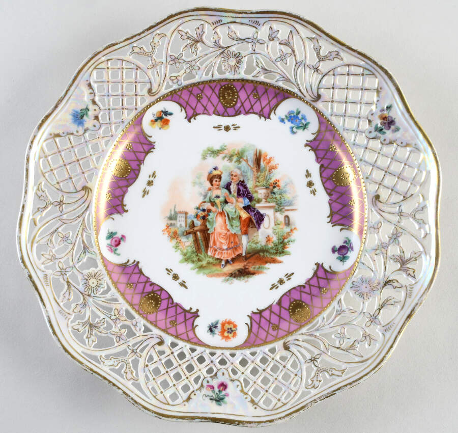 SCH821 11" Wall Plate by Schumann - Bavaria-1