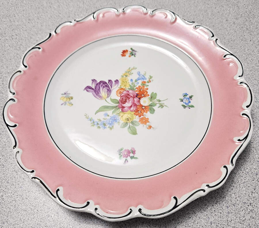 Royal-Pink Dinner Plate by Schumann - Bavaria-1