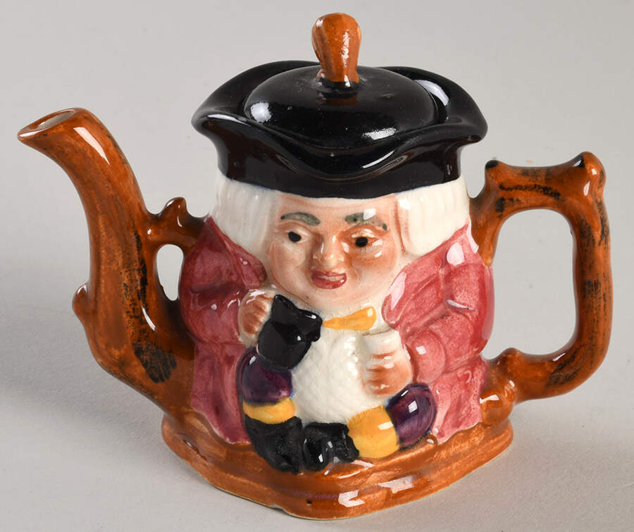 SSX4 Mini Teapot & Lid by Shorter & Son-1