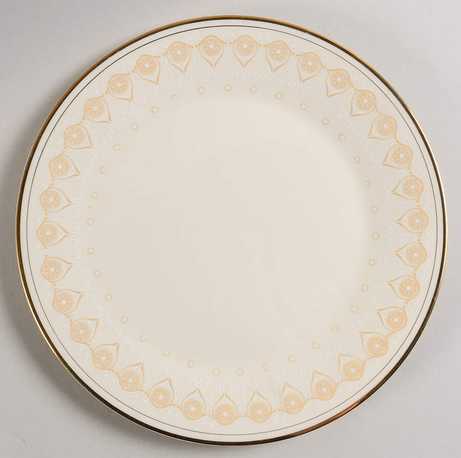 SA81 Dinner Plate by Sadler-1