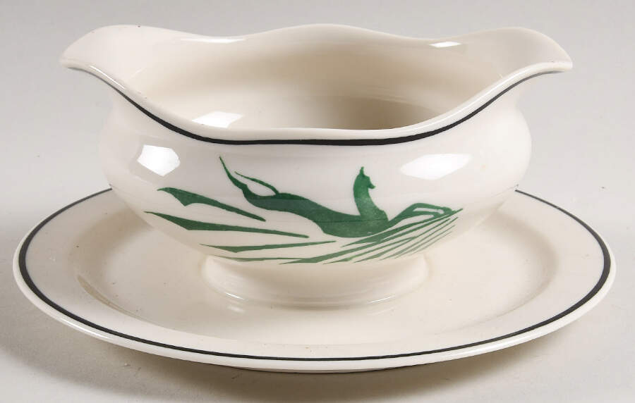 SY1267 Gravy Boat with Attached Underplate by Syracuse-1