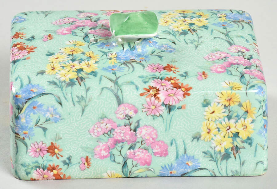 Melody (Smooth, Green Trim) Lid for Rectangular Butter by Shelley-1