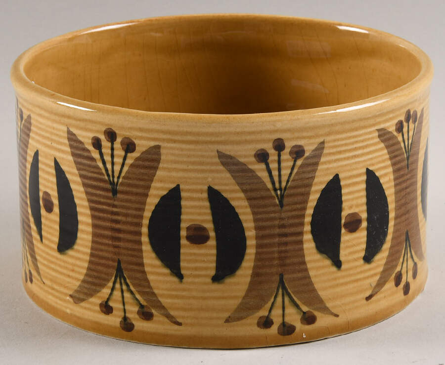 SWD1 6" Round Vegetable Bowl by Swedish-1