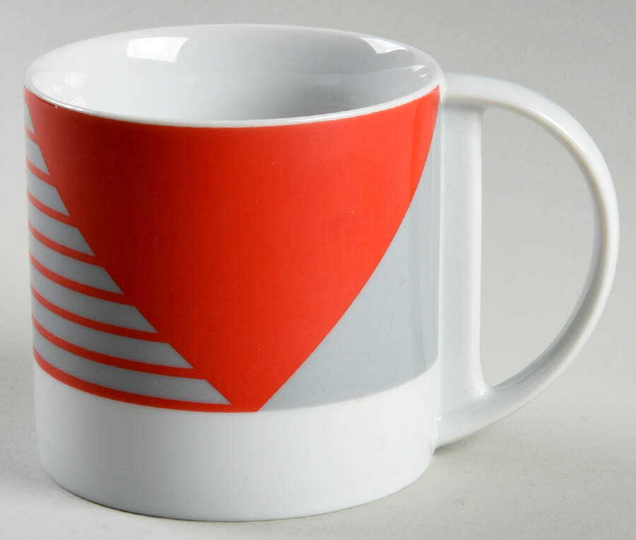 Splendido Red Mug by Studio Nova-1