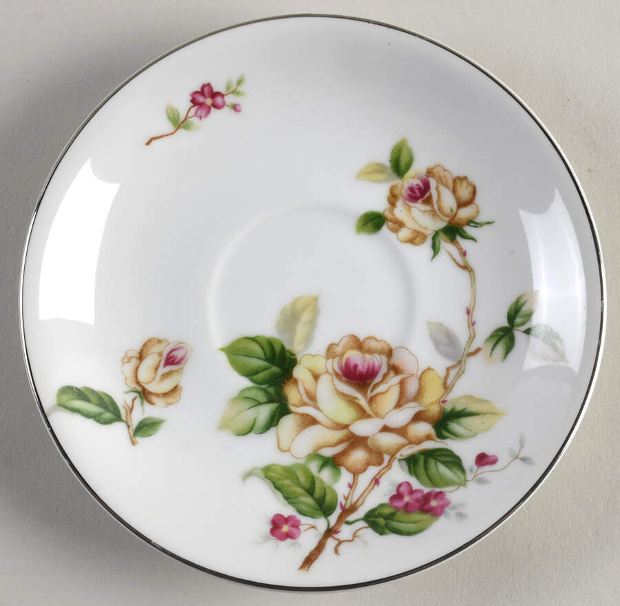 520 (Coupe) Saucer by Seyei Toki Co-1