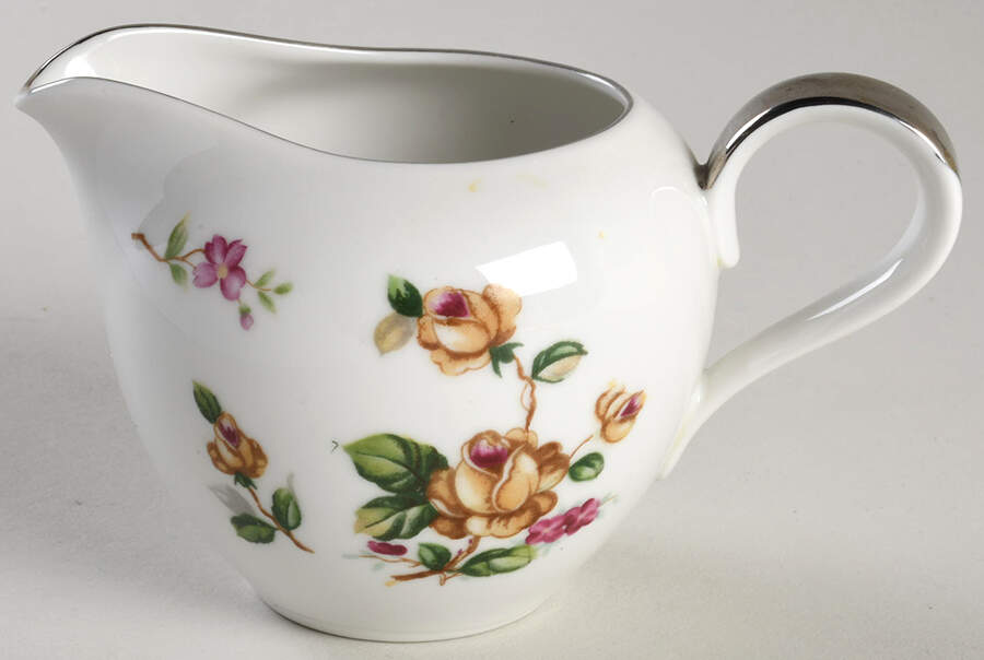520 (Coupe) Creamer by Seyei Toki Co-1