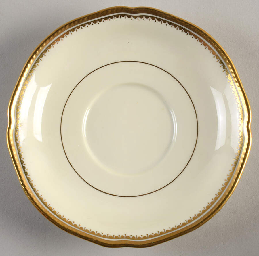 Y1128E Saucer by Spode-1
