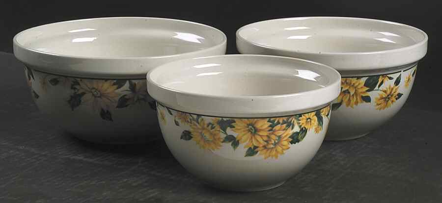 Sunflower (3 Piece) Mixing Bowl Set by Thomson-1