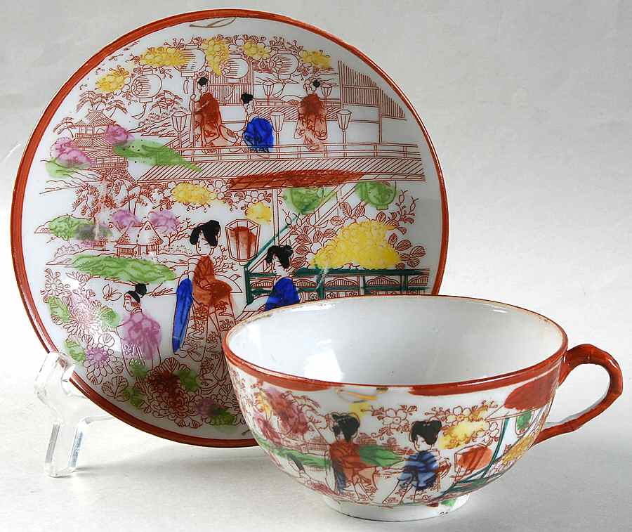 TKI73 Flat Cup & Saucer Set by Takito-1