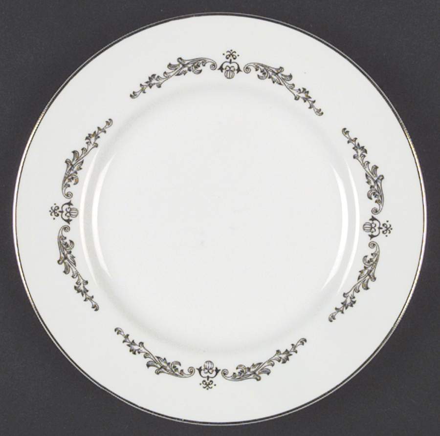 Aristocrat Salad Plate by Taihei-1