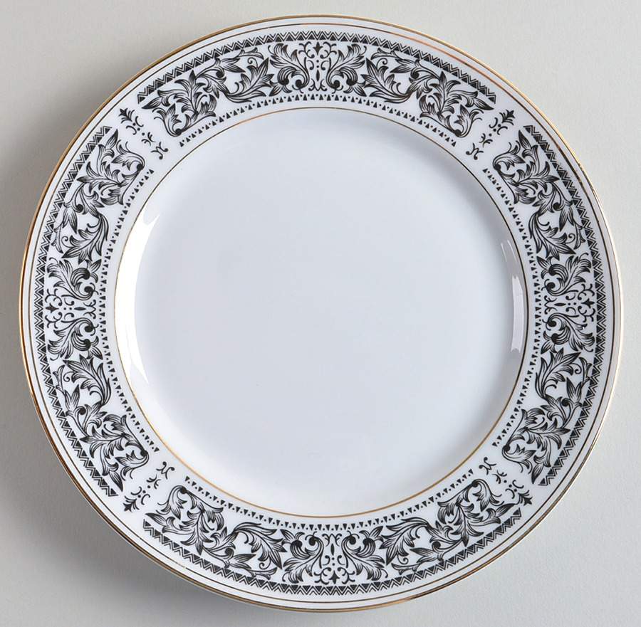 Brocade Salad Plate by Taihei-1