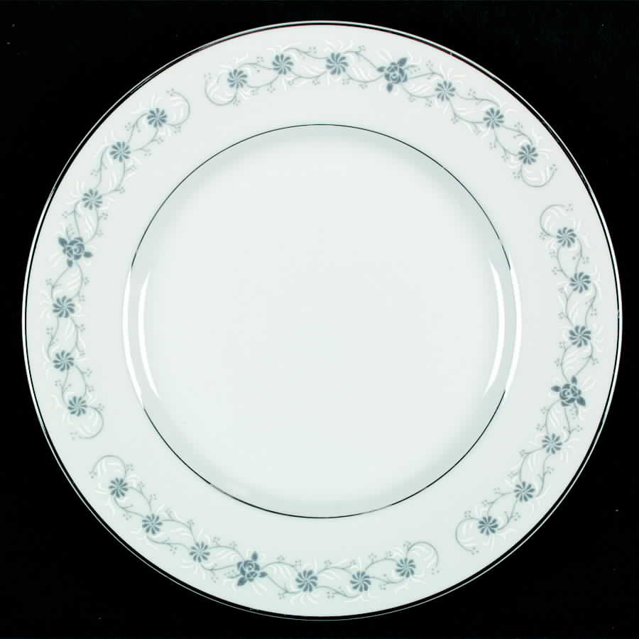 Duchess Salad Plate by Taihei-1
