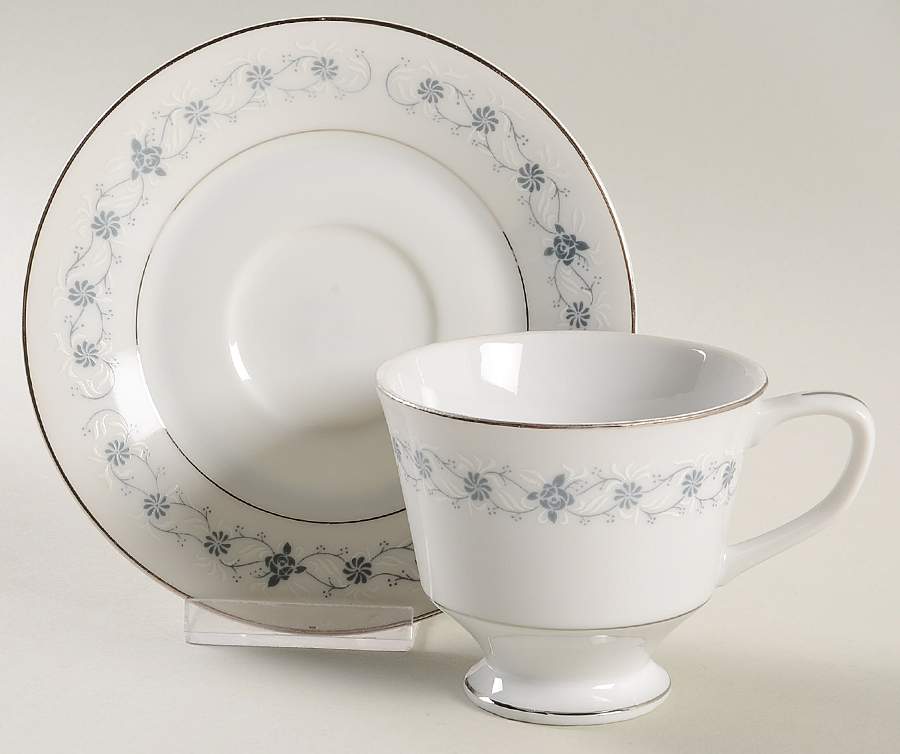 Duchess Footed Cup & Saucer Set by Taihei-1