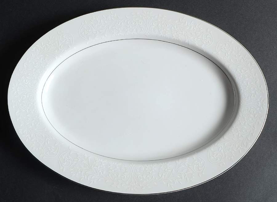Lace 16" Oval Serving Platter by Taihei-1