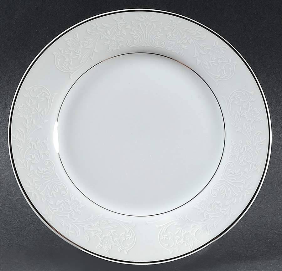 Lace Bread & Butter Plate by Taihei-1
