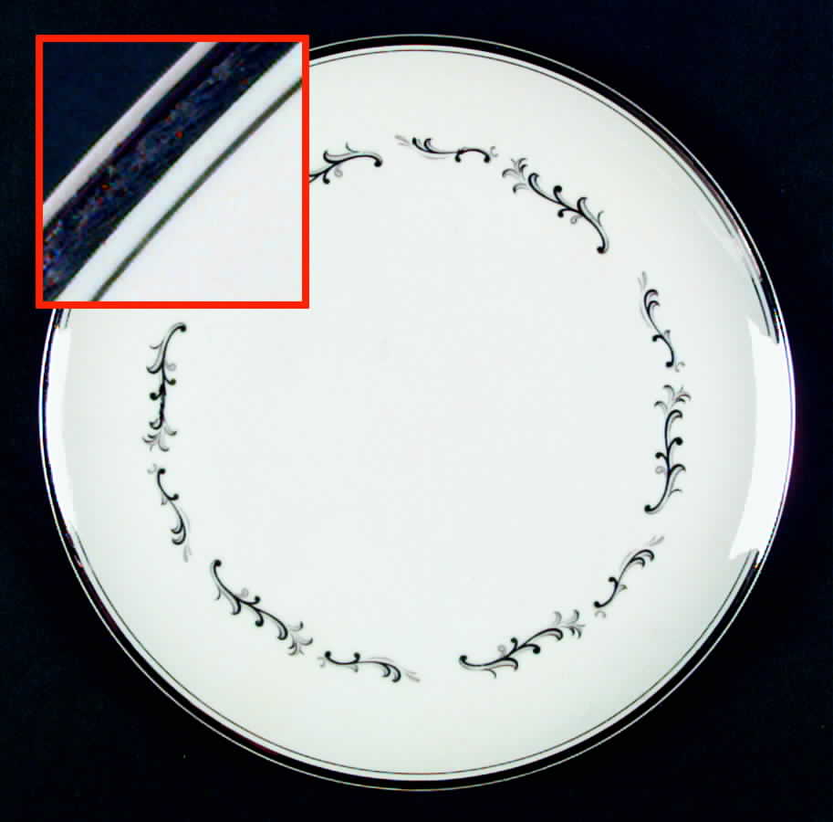 Platinum Scroll Dinner Plate by Taihei-1