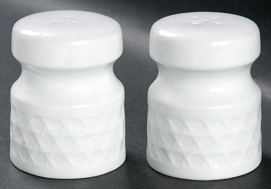 Cane White Salt & Pepper Set by Takahashi-1