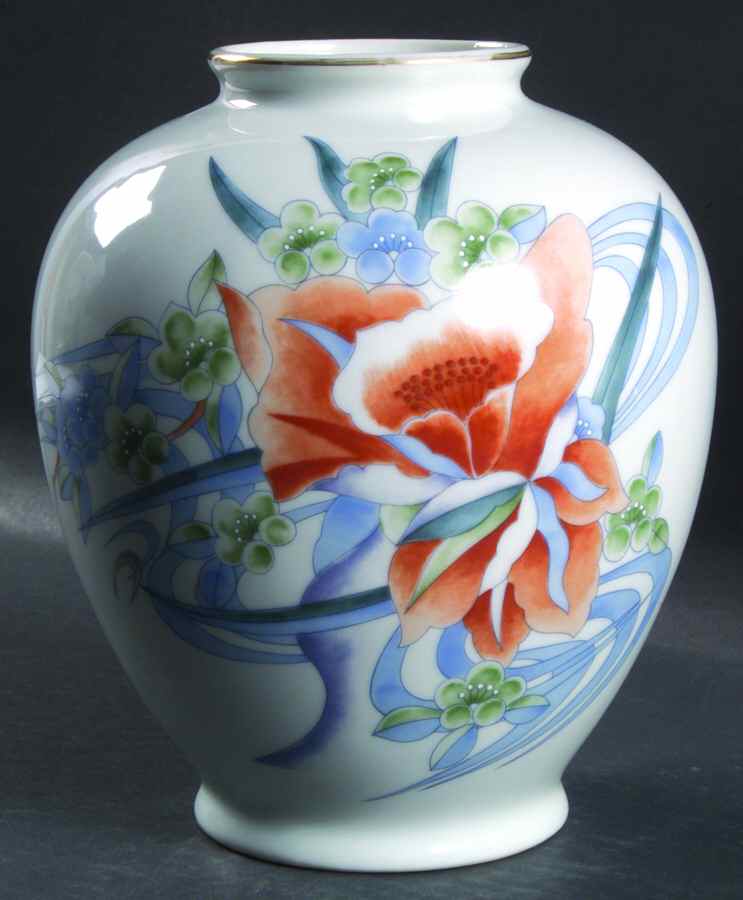 Flora 8" Vase by Takahashi-1