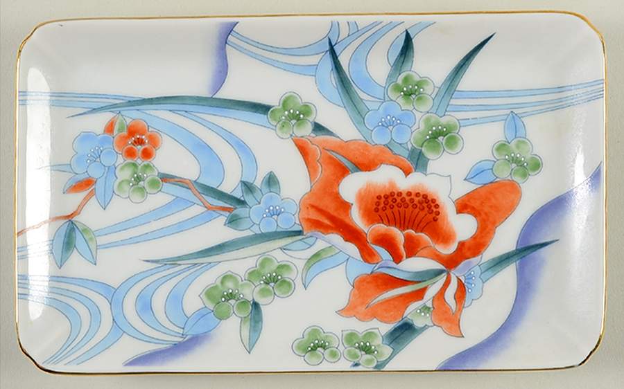 Flora 7" Rectangular Tray by Takahashi-1