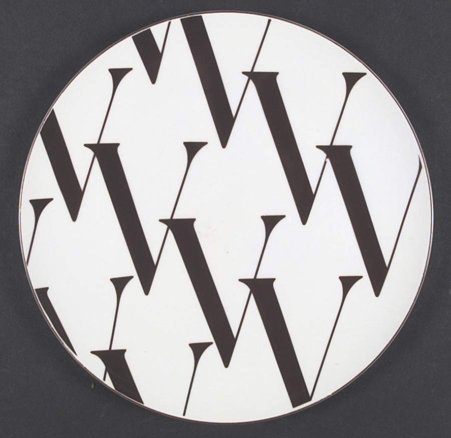 Initial Dinner Plate by Taste Setter-1