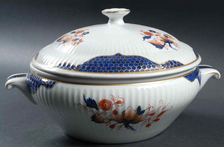 Royal Dahlia Round Covered Vegetable by Taste Setter-1