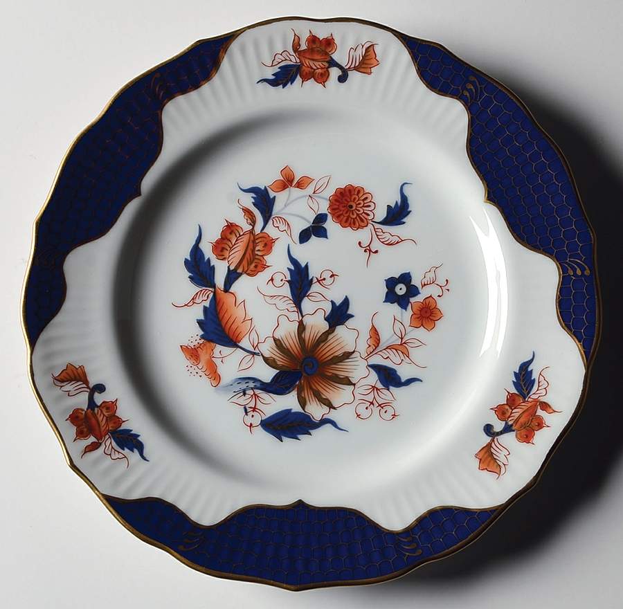 Royal Dahlia Luncheon Plate by Taste Setter-1