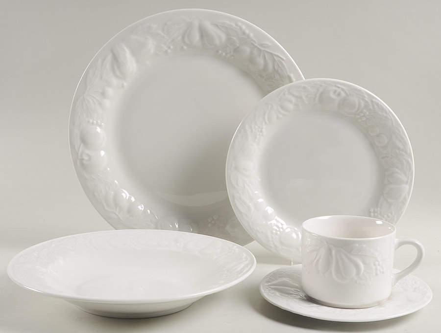 Fruit De Blanc 5 Piece Place Setting by Tabletops Unlimited-1