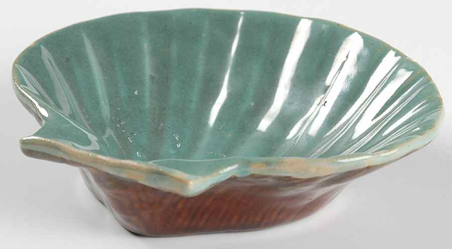 Country Fare (Glazed Bottom) Shell Shaped Dish by John B Taylor-1