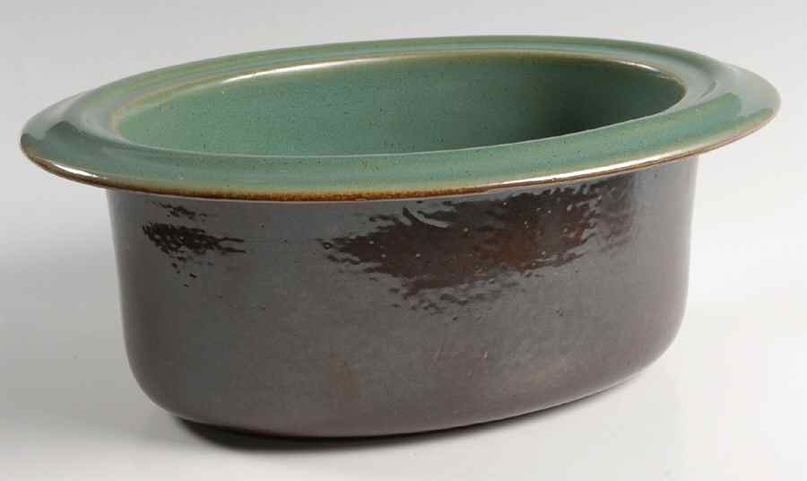 Provincial Oomph 1.75 Quart Oval Casserole No Lid by Red Wing-1