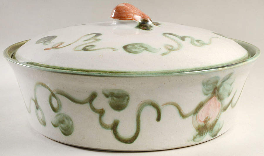 Harvest 10 Quart Round Covered Casserole by John B Taylor-1