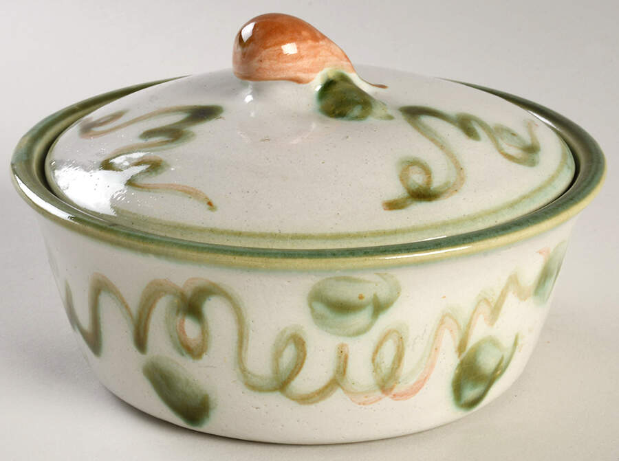 Harvest 1 Qt Round Covered Casserole by John B Taylor-1