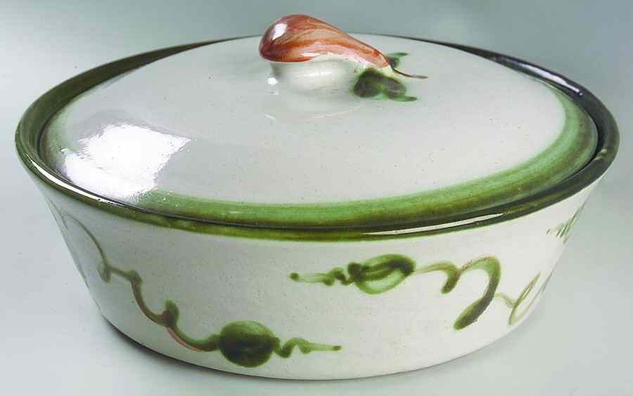 Harvest 3 Quart Round Covered Casserole by John B Taylor-1