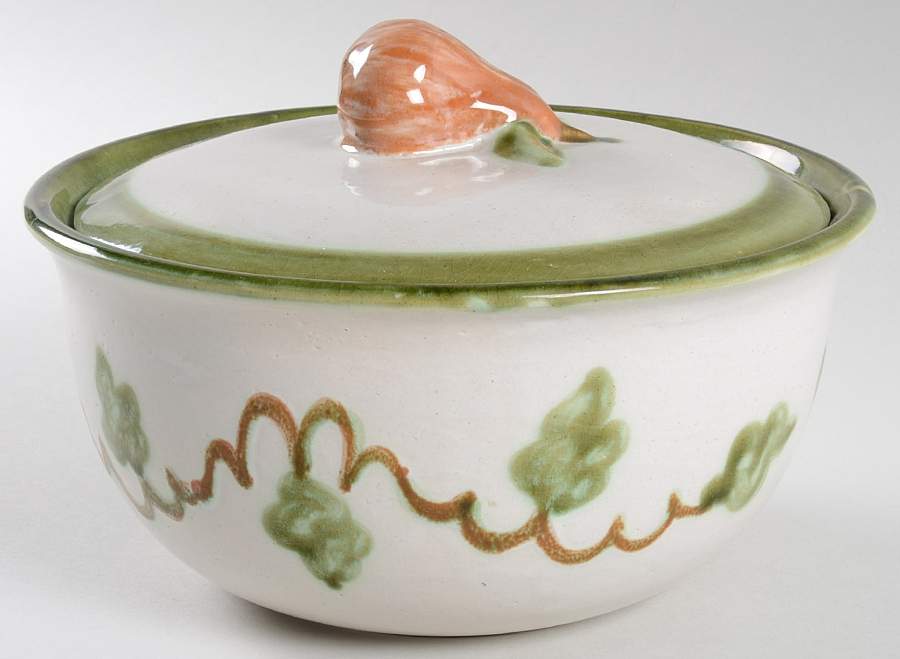 Harvest 2 Qt Round Covered Casserole by John B Taylor-1
