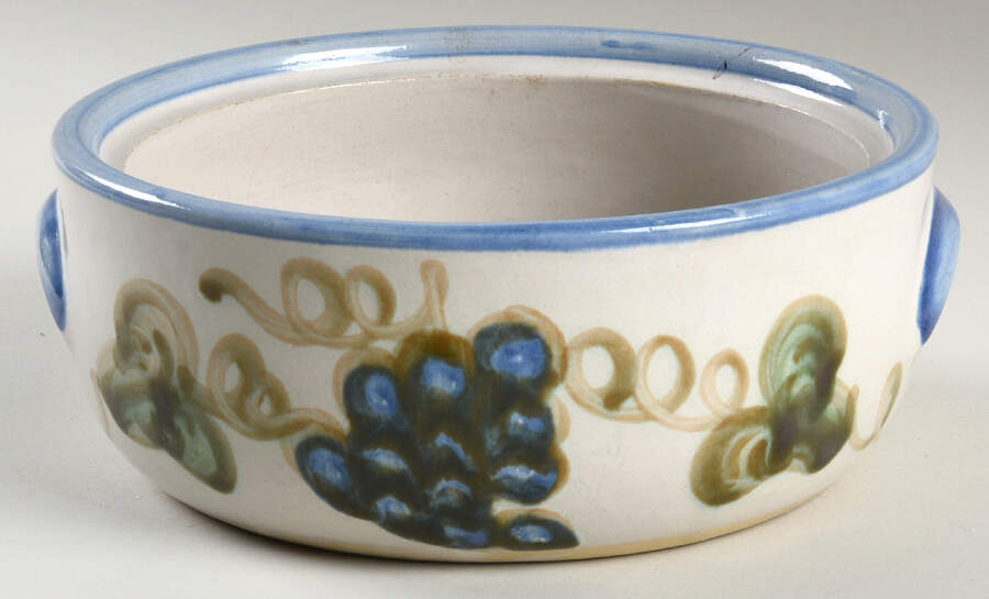 Vintage Blue 1.25 Qt Round Casserole No Lid by John B Taylor-1