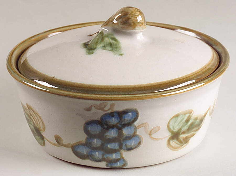 Vintage Olive Green 1 Qt Round Covered Casserole by John B Taylor-1