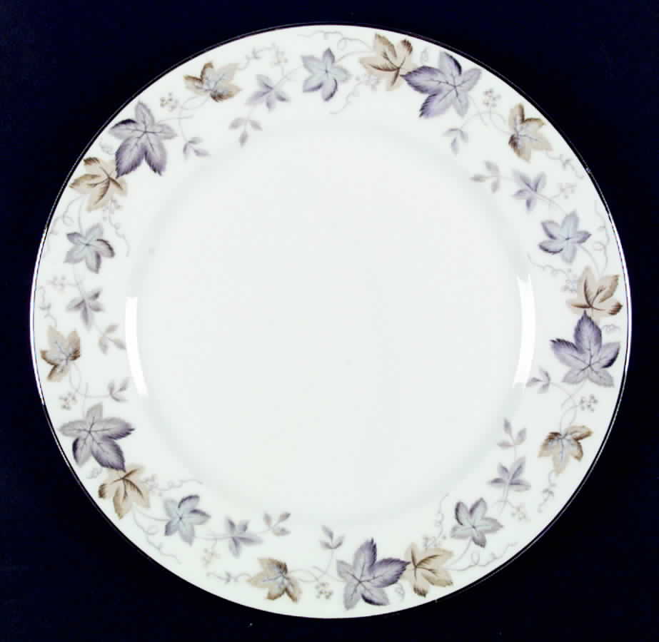 Melody Dinner Plate by Three Castle-1