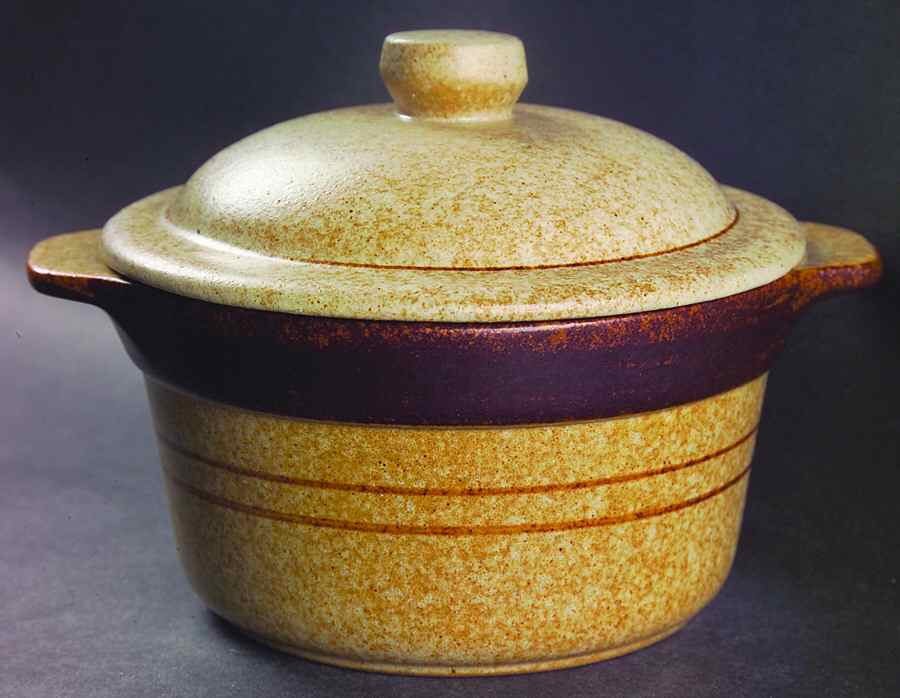Palomino Large Crock & Lid by Treasure Craft-1