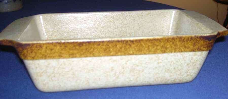 Palomino 14" Rectangular Baker by Treasure Craft-1
