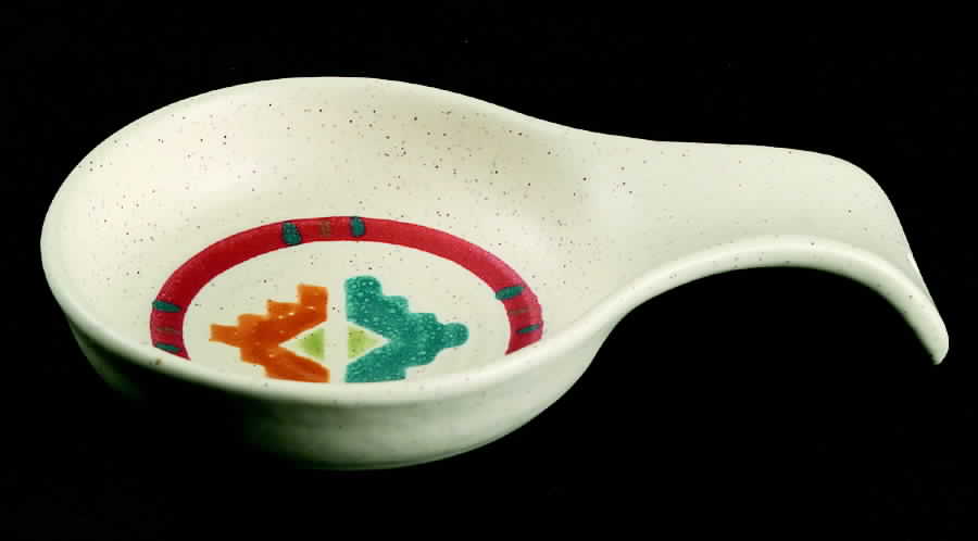 Saratoga Spoon Rest/Holder (Holds 1 Spoon) by Treasure Craft-1
