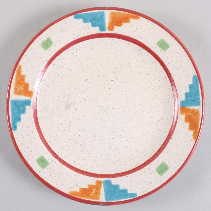 Saratoga Luncheon Plate by Treasure Craft-1