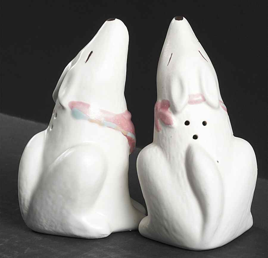 Taos Coyote Figural Salt & Pepper Set by Treasure Craft-1