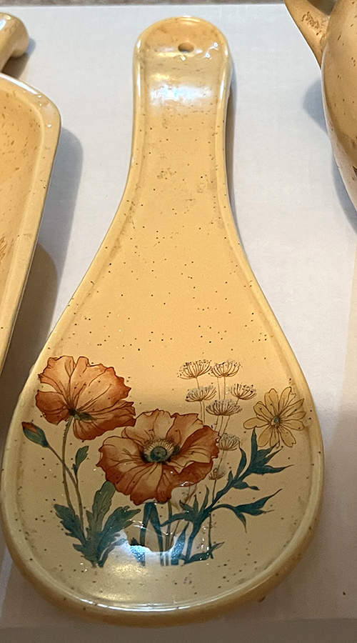 Wildflower Spoon Rest/Holder (Holds 1 Spoon) by Treasure Craft-1