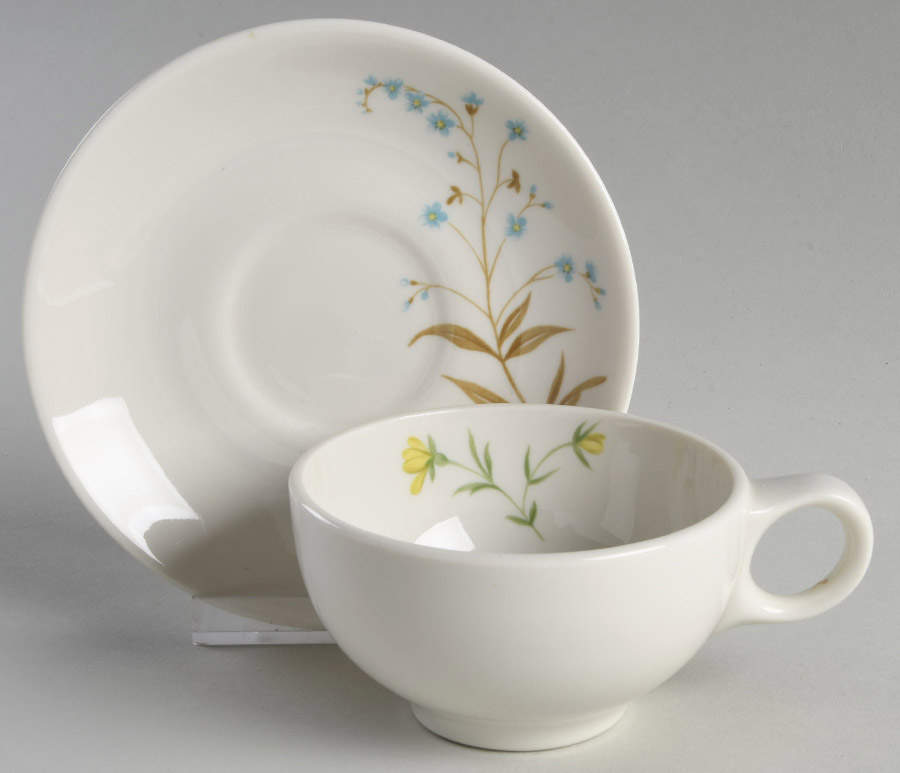 April Flat Cup & Saucer Set by Peter Terris-1