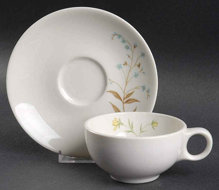 April Flat Cup & Saucer Set by Peter Terris-1