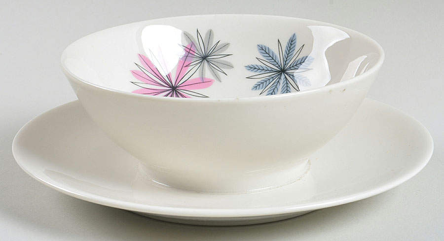 Charpinx Gravy Boat with Attached Underplate by Peter Terris-1