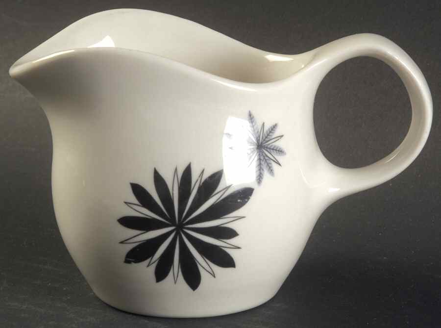 Charpinx Creamer by Peter Terris-1